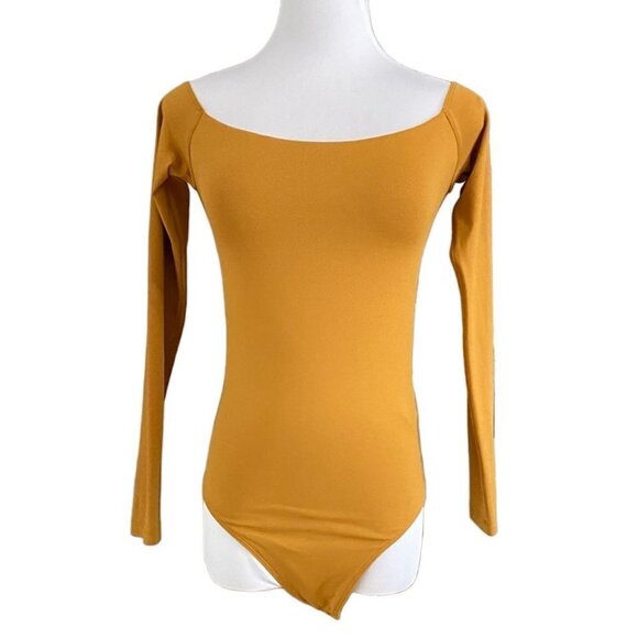 ARITZIA BABATON MUSTARD YELLOW CONTOUR OFF THE SHOULDER BODYSUIT - S - Picture 1 of 11